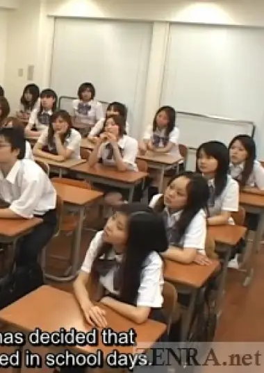 Japanese students hear about naked in school program