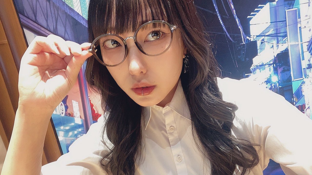 Maika Hiizumi