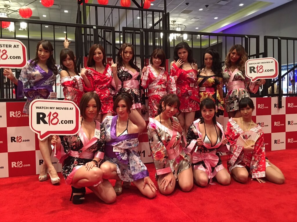 ZENRA | Meeting the JAV Stars of AVN 2016