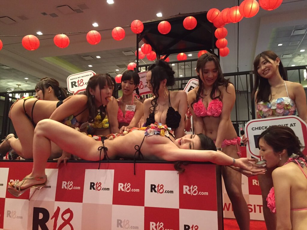 ZENRA | Meeting the JAV Stars of AVN 2016