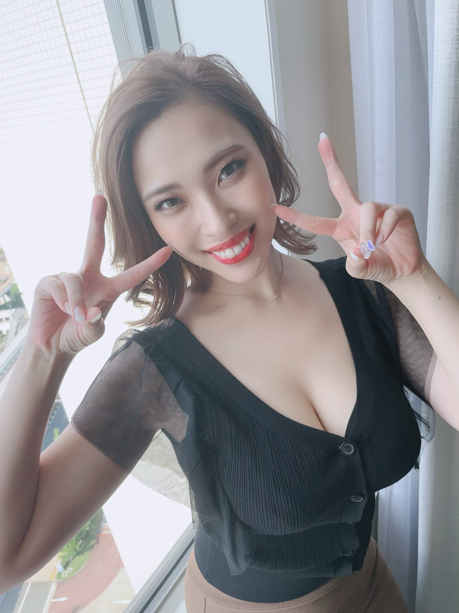ZENRA | 2022 Debut Review - Reina Kuroki